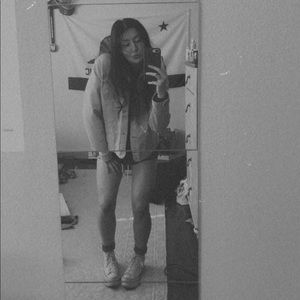 Meet your Posher, Lexi